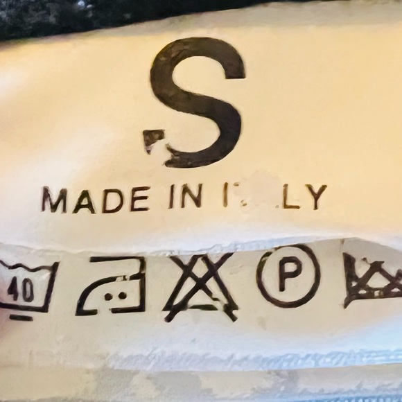 CAPPOPERA ATELIER Made in Italy Denim Cropped Jacket Zip closure Pockets front - Picture 14 of 14